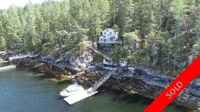 Blind Bay Oceanfront Cabin with Private Dock for sale: 3 bedroom 1,288 sq.ft. (Listed 2021-09-07)